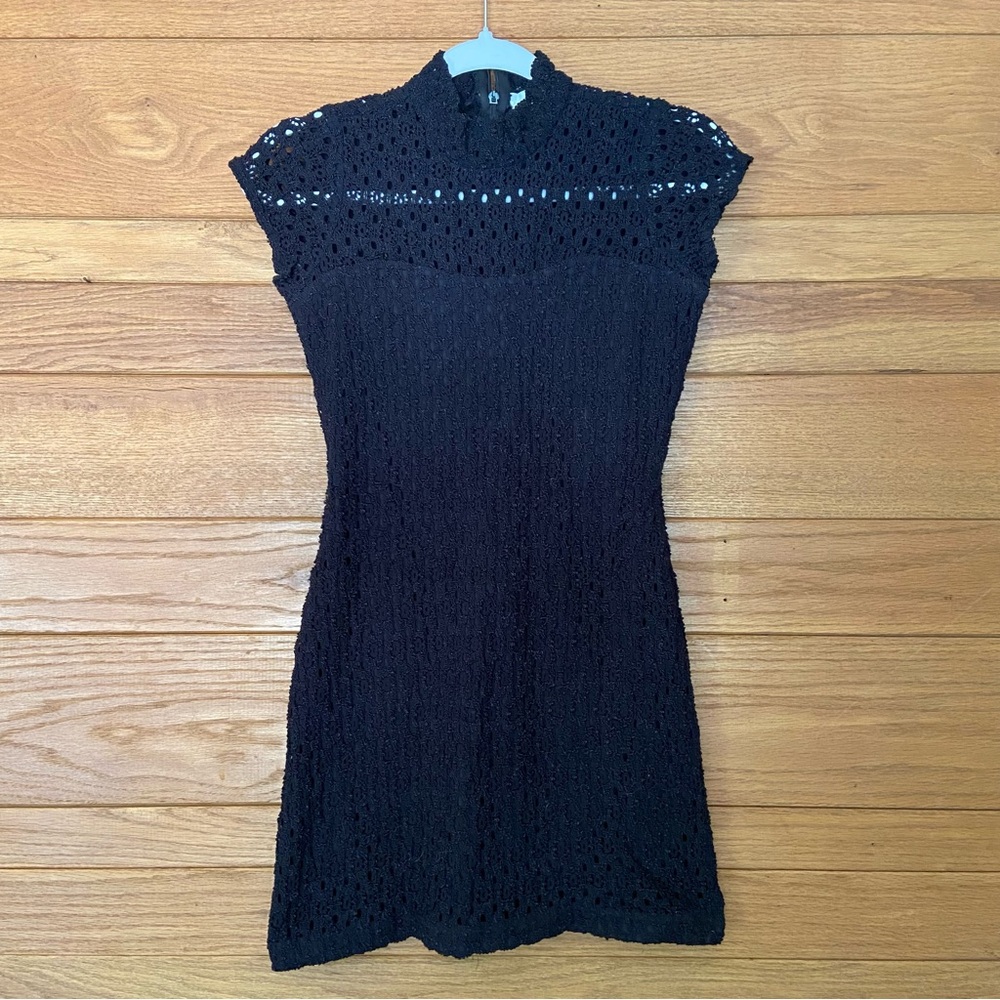 Rampage 90s black crochet cap sleeve bodycon dress